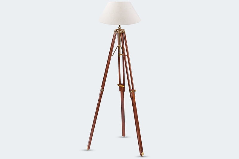 lampa trojnog