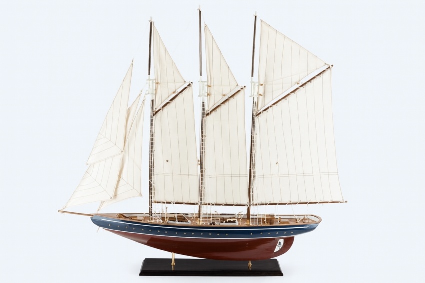 model-żaglowca-luksusowy-duzy.jpg